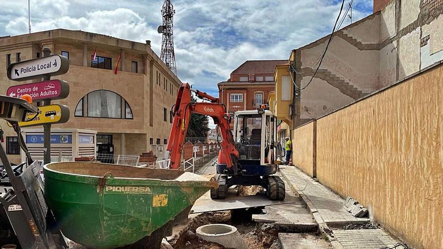 Comienzan los trabajos de renovación de redes en las calles Santa Catalina y Alcañices