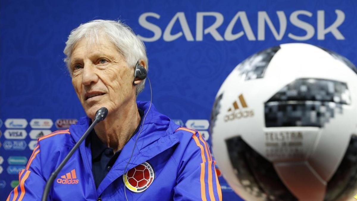 José Pékerman durante la conferencia en Saransk