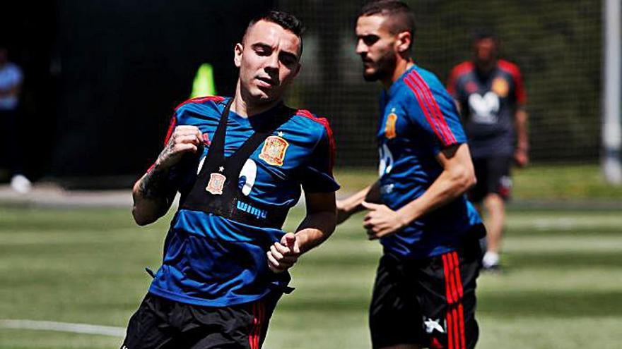 Aspas, en un entrenamiento. |  // J. ETXEZARRETA 