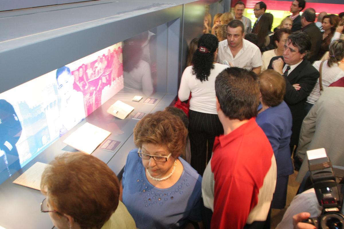 Así fue la inauguración del Museo de Nino Bravo en Aielo de Malferit hace 20 años
