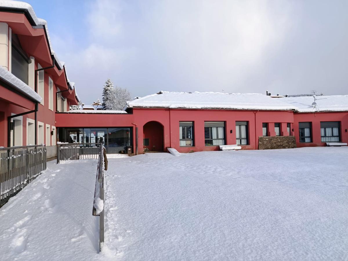 L'escola Jaume I de Llívia aquest dilluns al matí