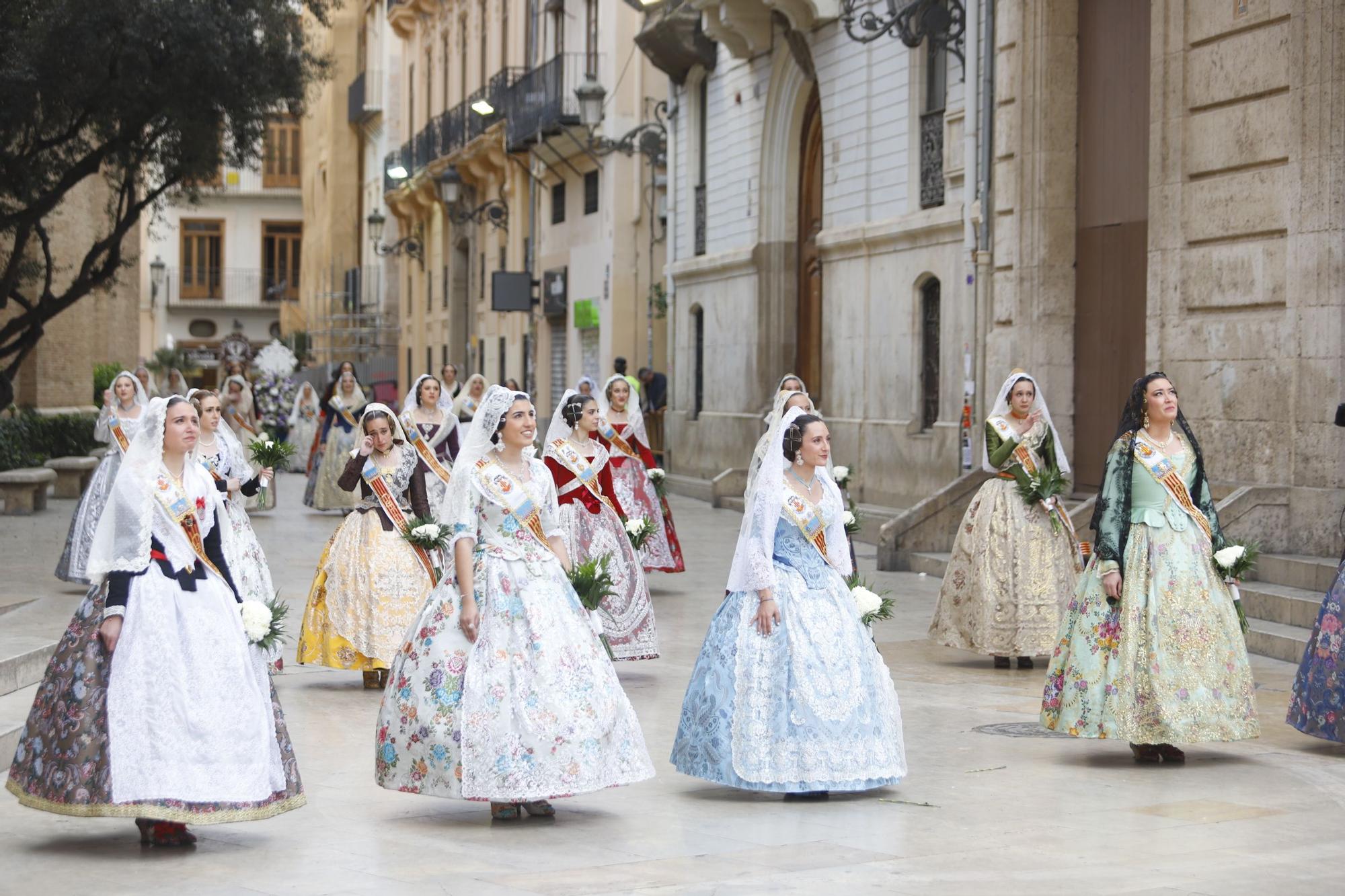 Búscate en el segundo día de la Ofrenda en la calle San Vicente hasta las 17 horas