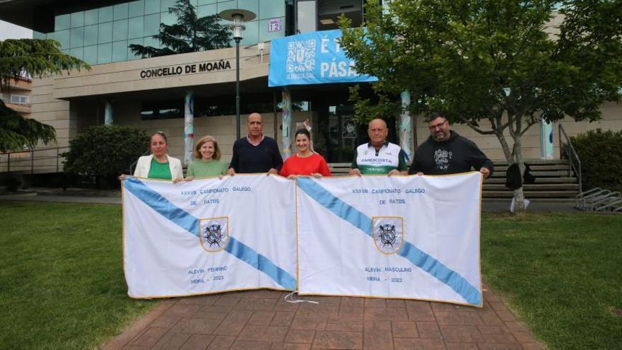 Casi cien barcos pugna por el título en Meira