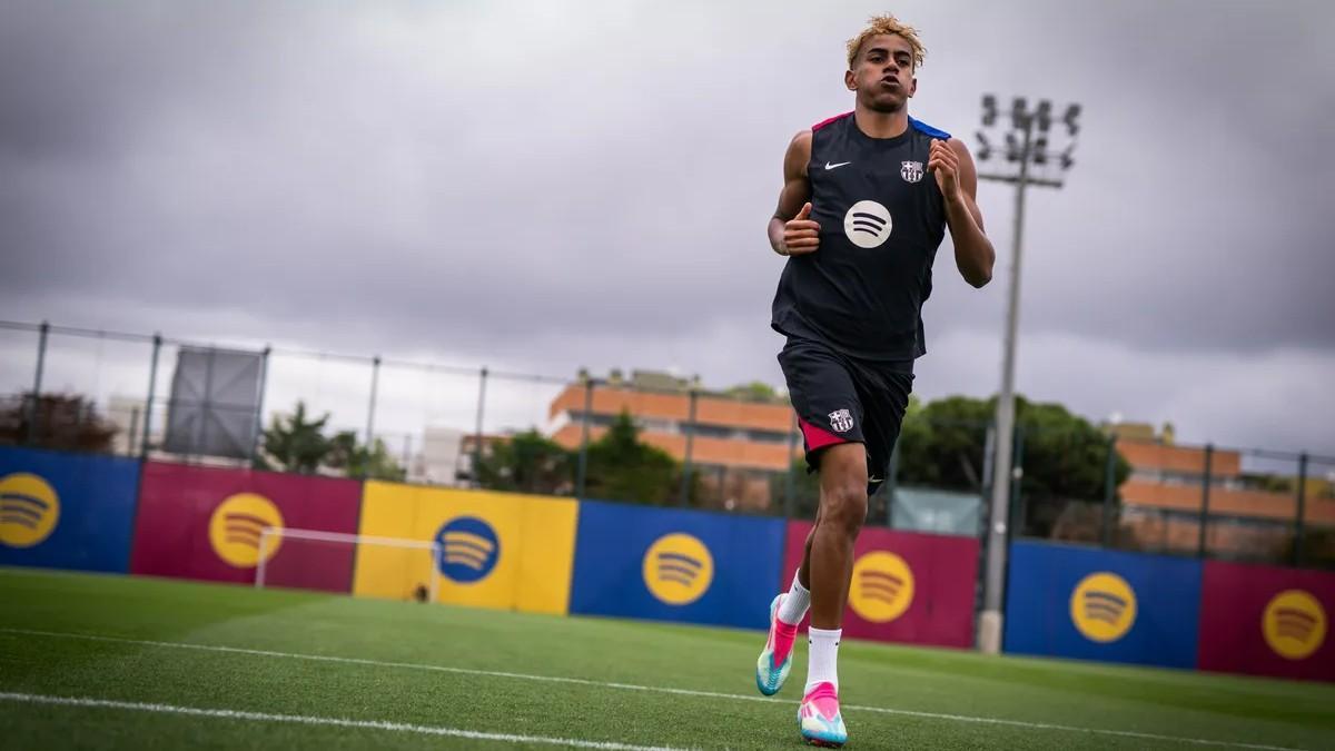 Lamine, durante la sesión