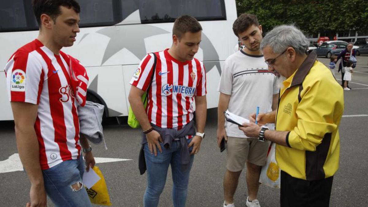 Paliza de la Mareona: doce horas en bus y vuelta de madrugada