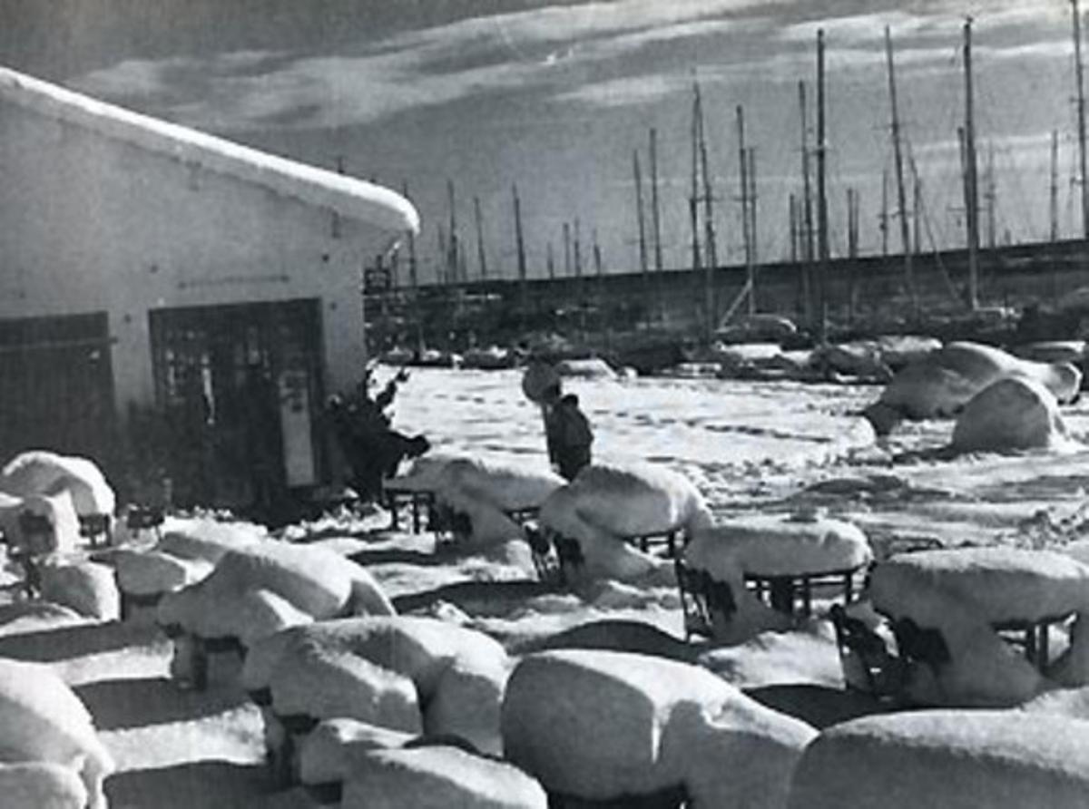 El temporal va afectar part del litoral català. Al port d’Arenys de Mar va deixar aquesta preciosa estampa.