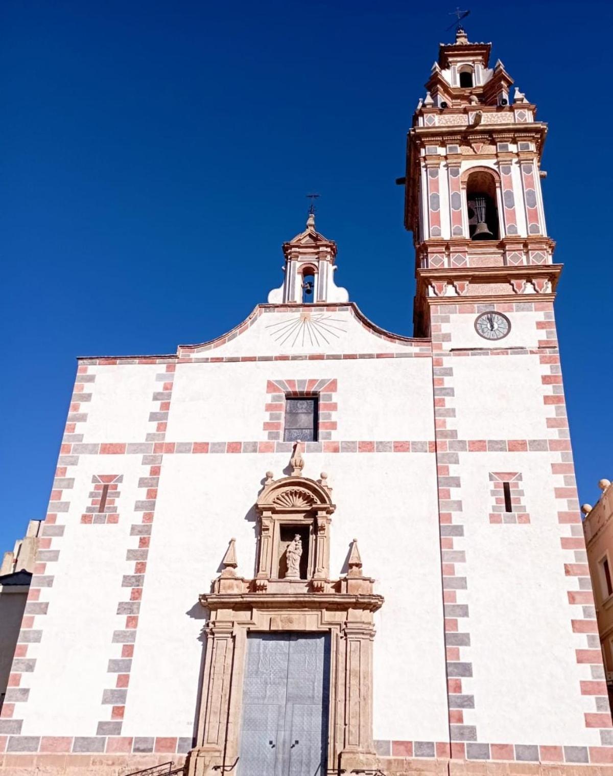 Tuéjar finaliza la restauración del campanario de su histórica iglesia