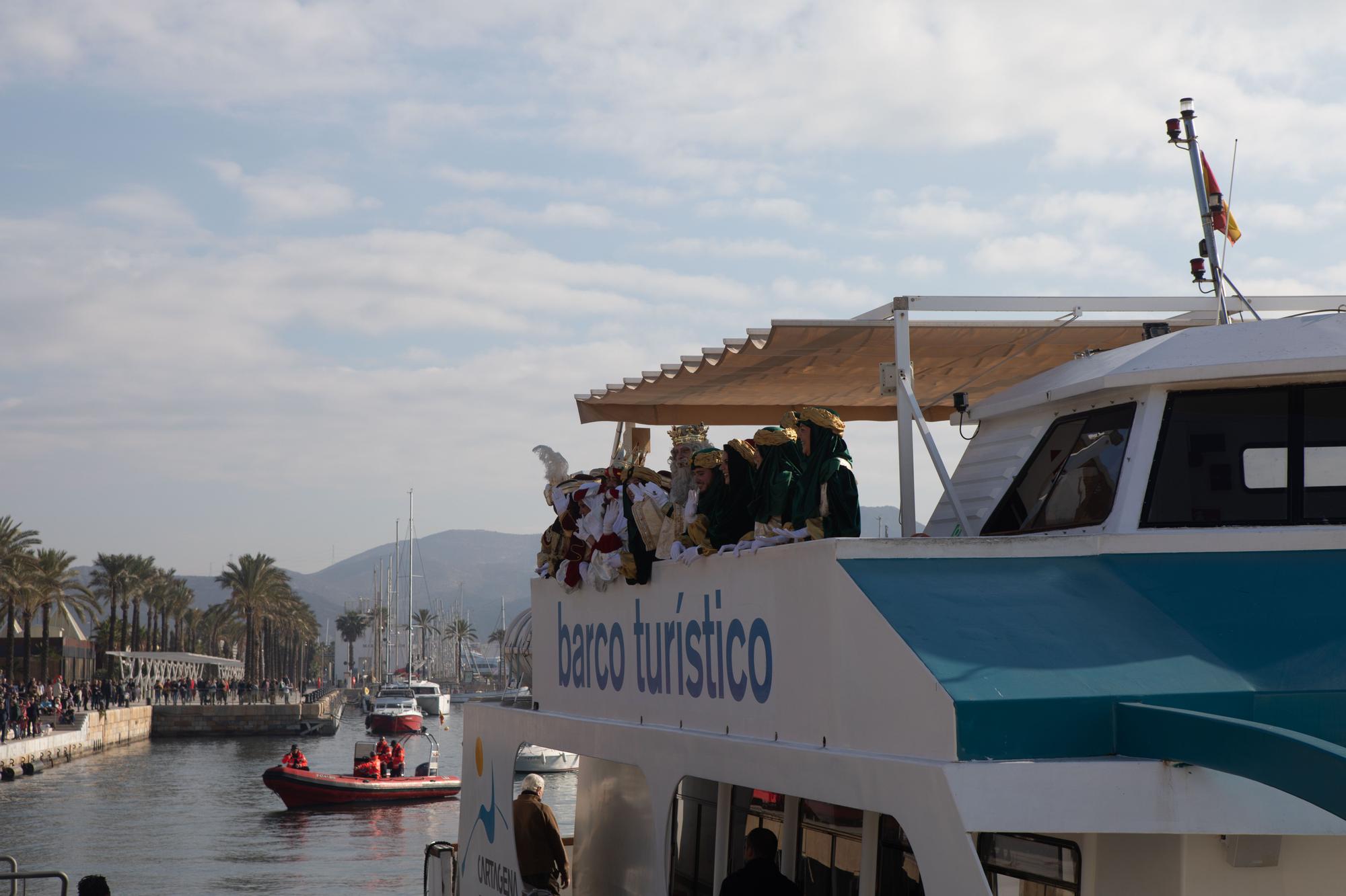 Los Reyes Magos desembarcan en Cartagena