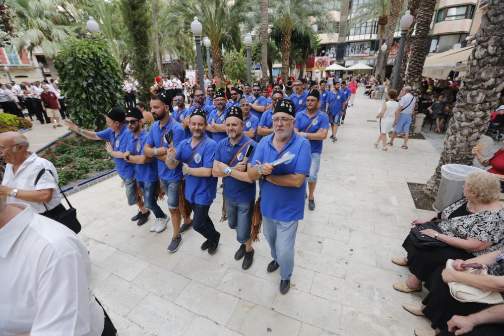 Las marchas toman la calle en Elche