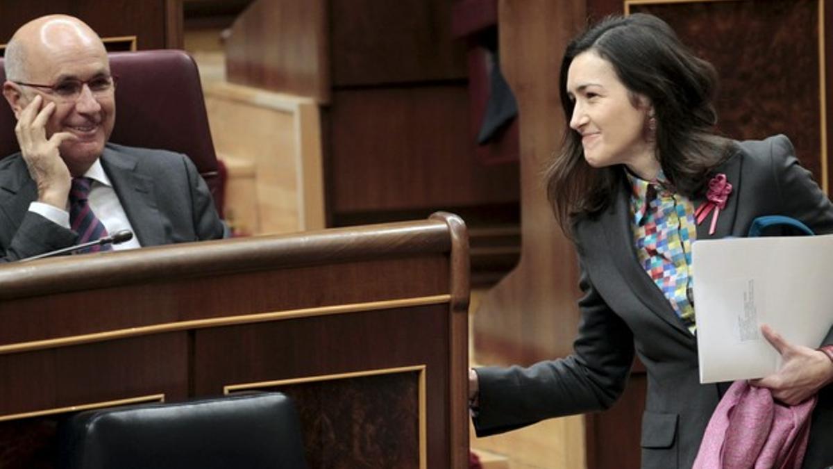 La ministra de Cultura, Ángeles González-Sinde, hoy en el Congreso.