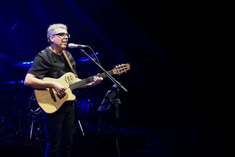 GENTE Y CULTURA 04-11-2018  LAS PALMAS DE GRAN CANARIA.  Concierto de Pedro Guerra en el Auditorio Alfredo Kraus.   FOTOS: JUAN CASTRO  | 04/11/2018 | Fotógrafo: Juan Carlos Castro