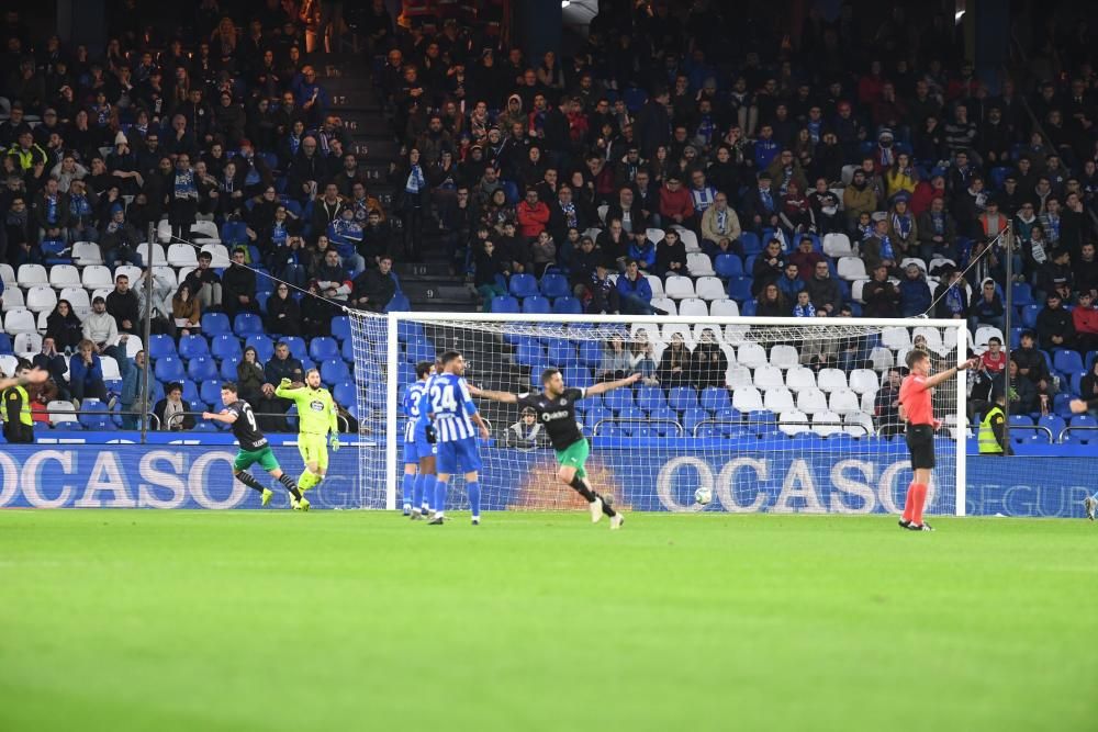 El Dépor doblega al Racing 2-1