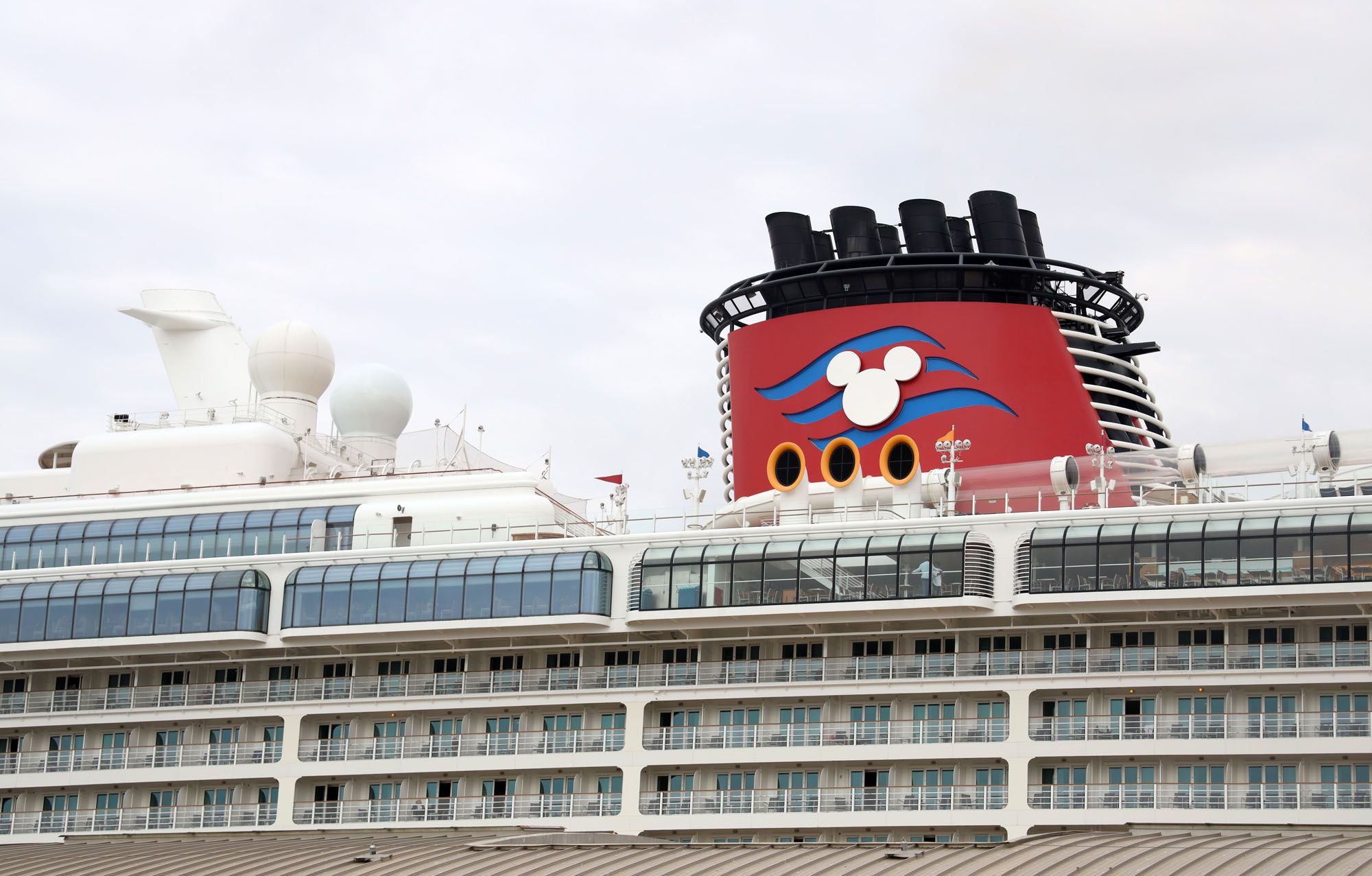 Primera escala del crucero Disney Dreams en el puerto de Málaga