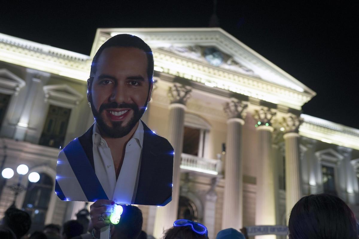 Bukele se declara ganador en El Salvador sin esperar al resultado oficial