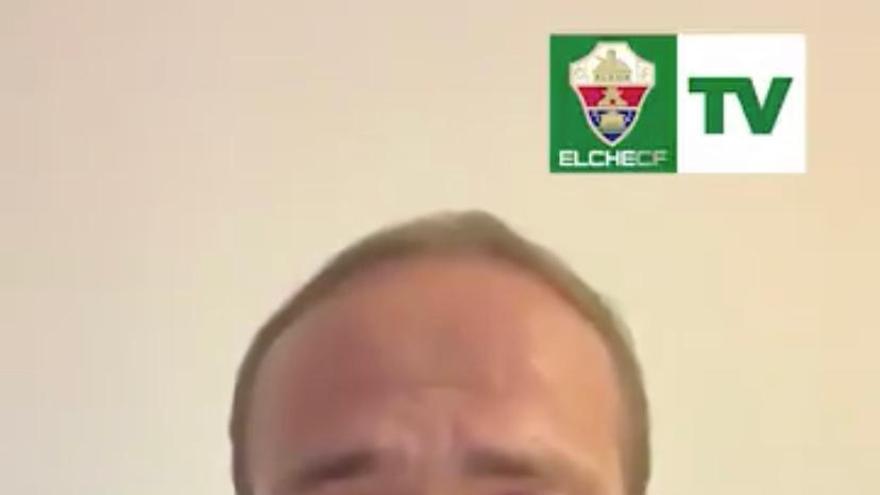 Nino mandando el mensaje de ánimo a los aficionados del Elche