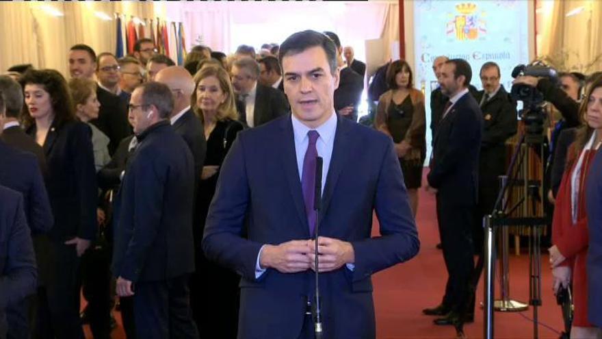 Sánchez reivindica un "pacto entre diferentes" para poder formar nuevo Gobierno