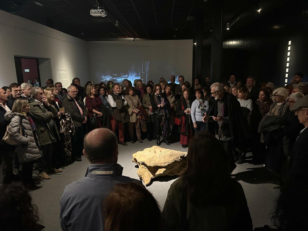 Visita guiada a "Lo que es eterno".