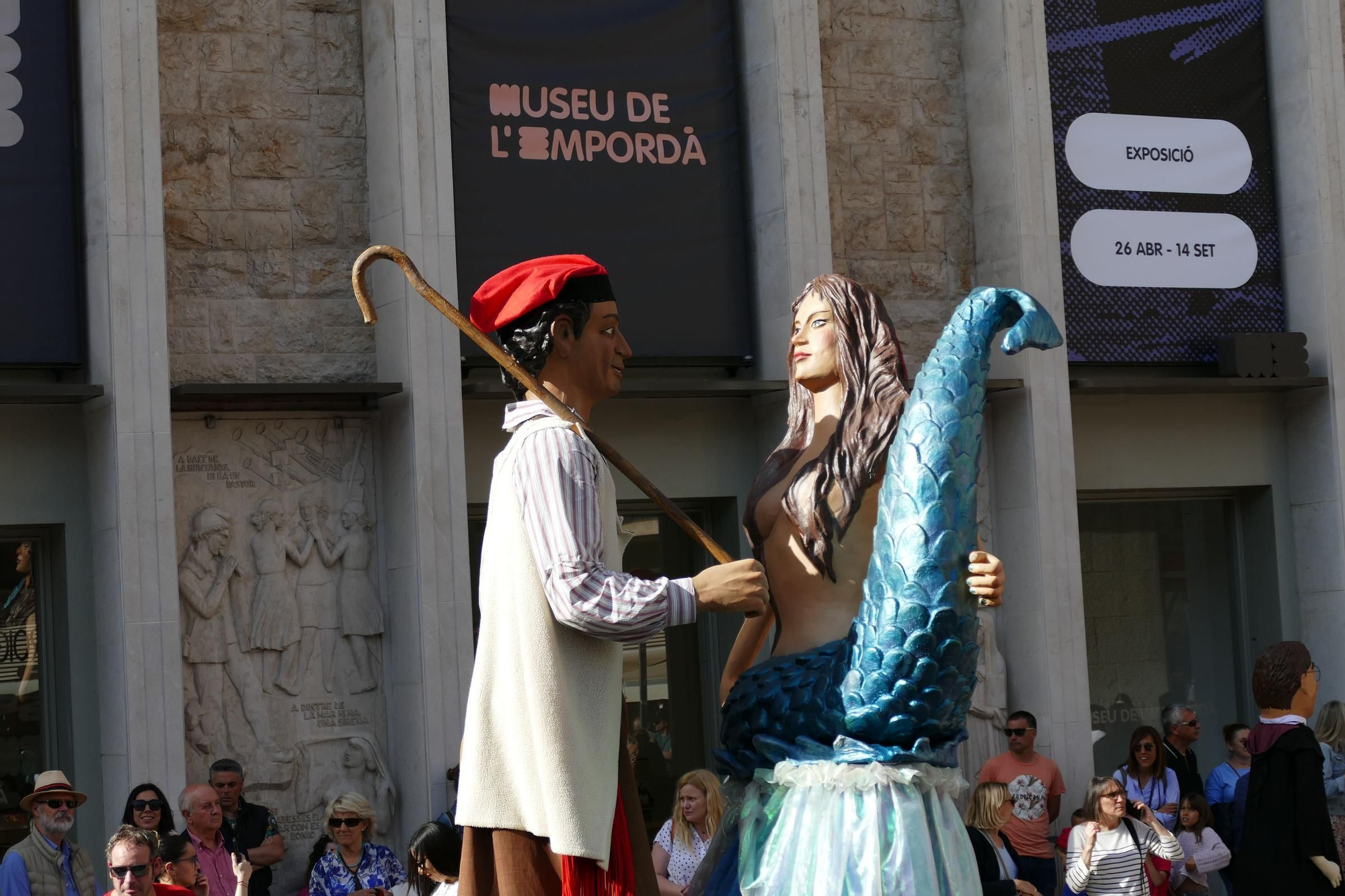La trobada gegantera de la Diada de Santa Creu celebra els 30 anys dels Amics dels Gegants de Figueres