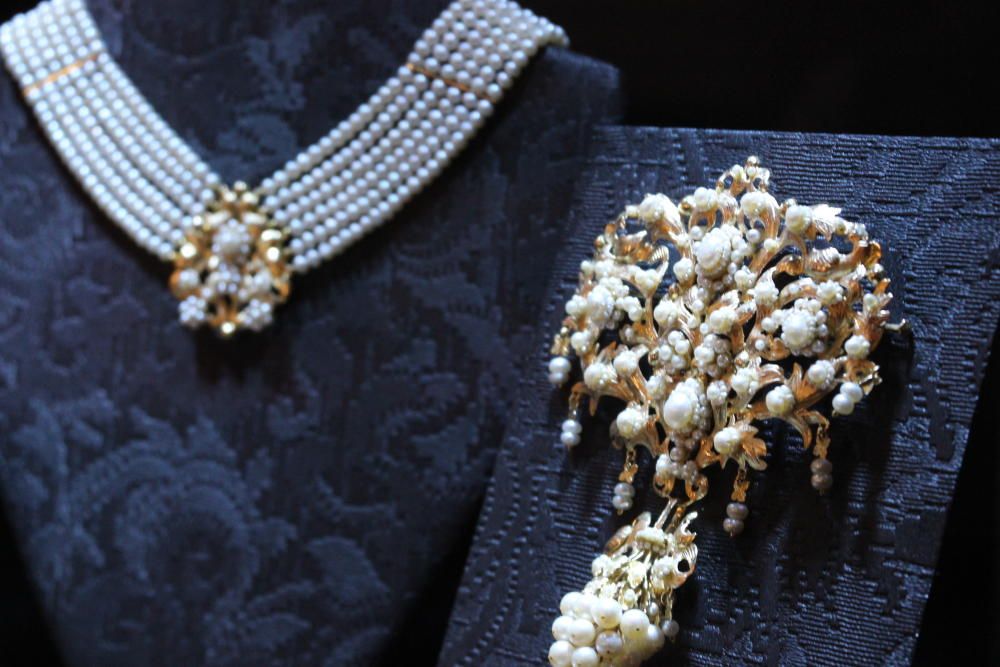 Aderezos Valentia de Art Antic