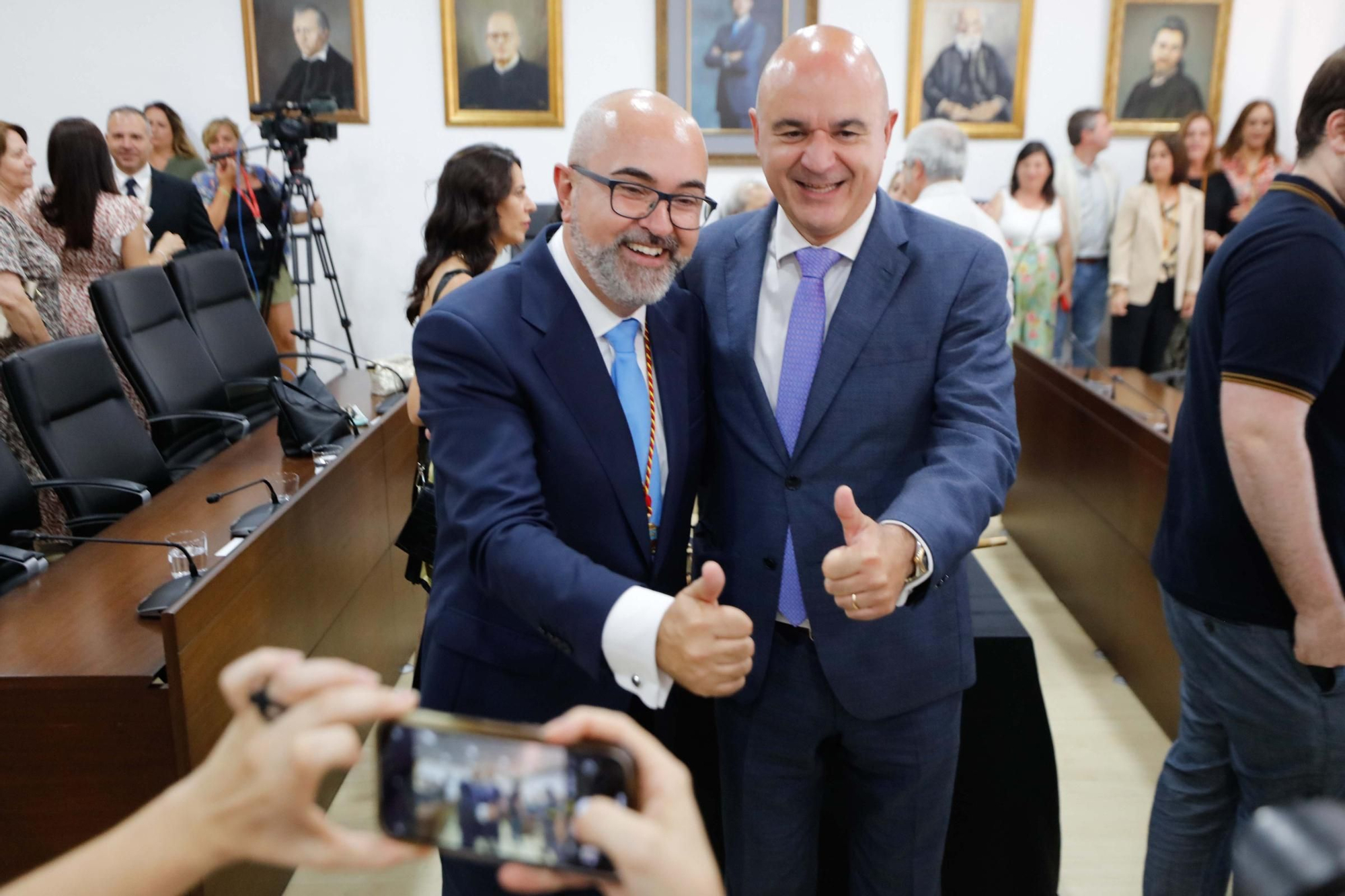 Galería de imágenes de la toma de posesión de Vicent Roig como alcalde de Sant Josep