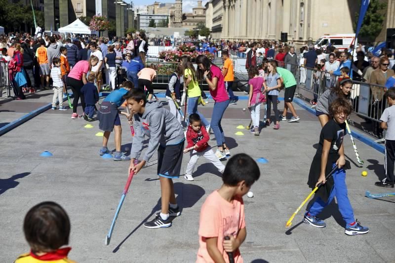 Fotogalería del 'Día del deporte' en la plaza del Pilar