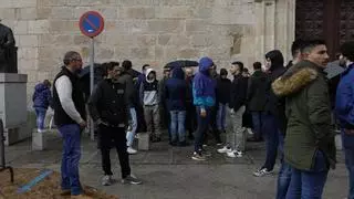 La lluvia impide el traslado de los pasos a sus "hogares" en Zamora