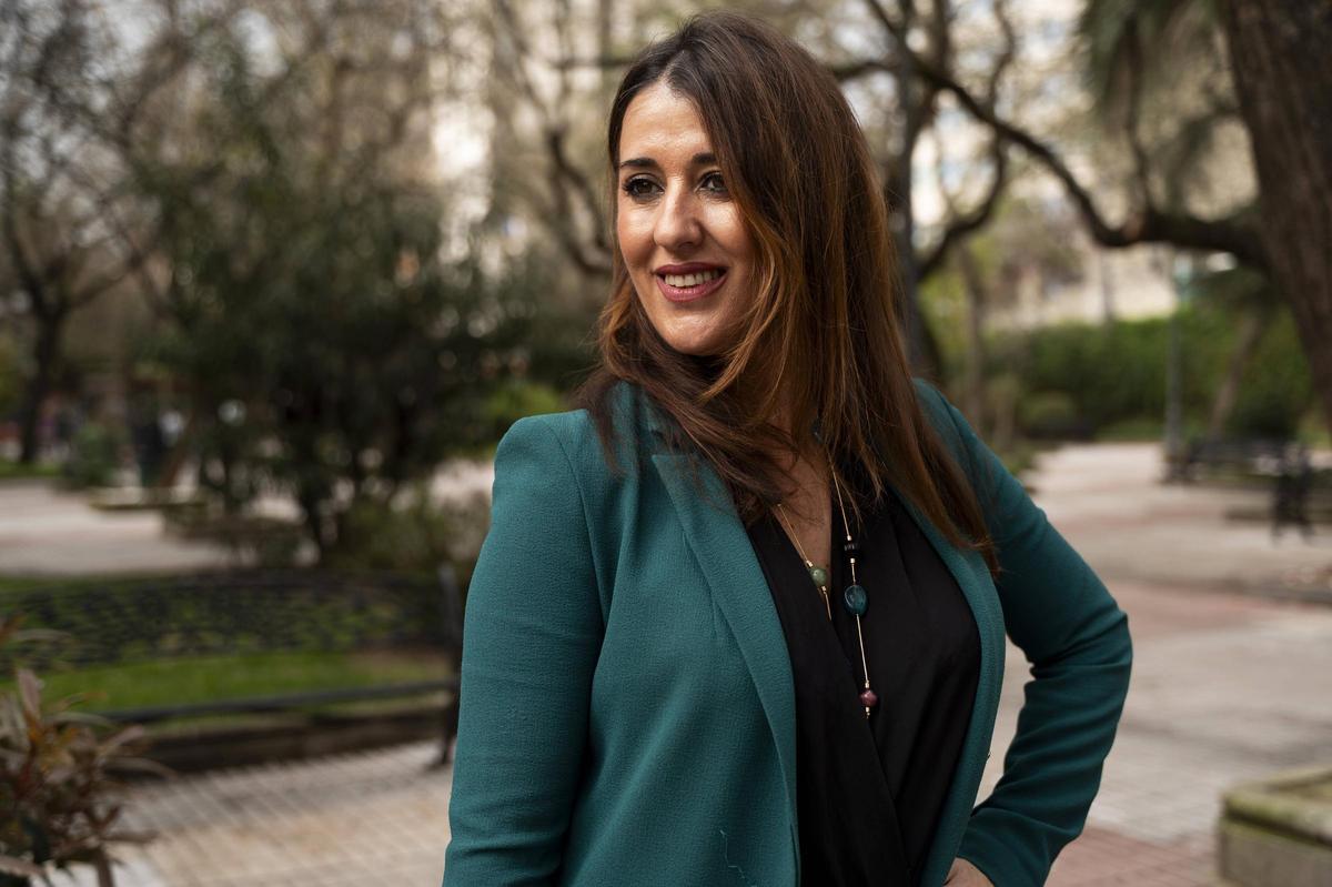 Nieves Julián Manzano.