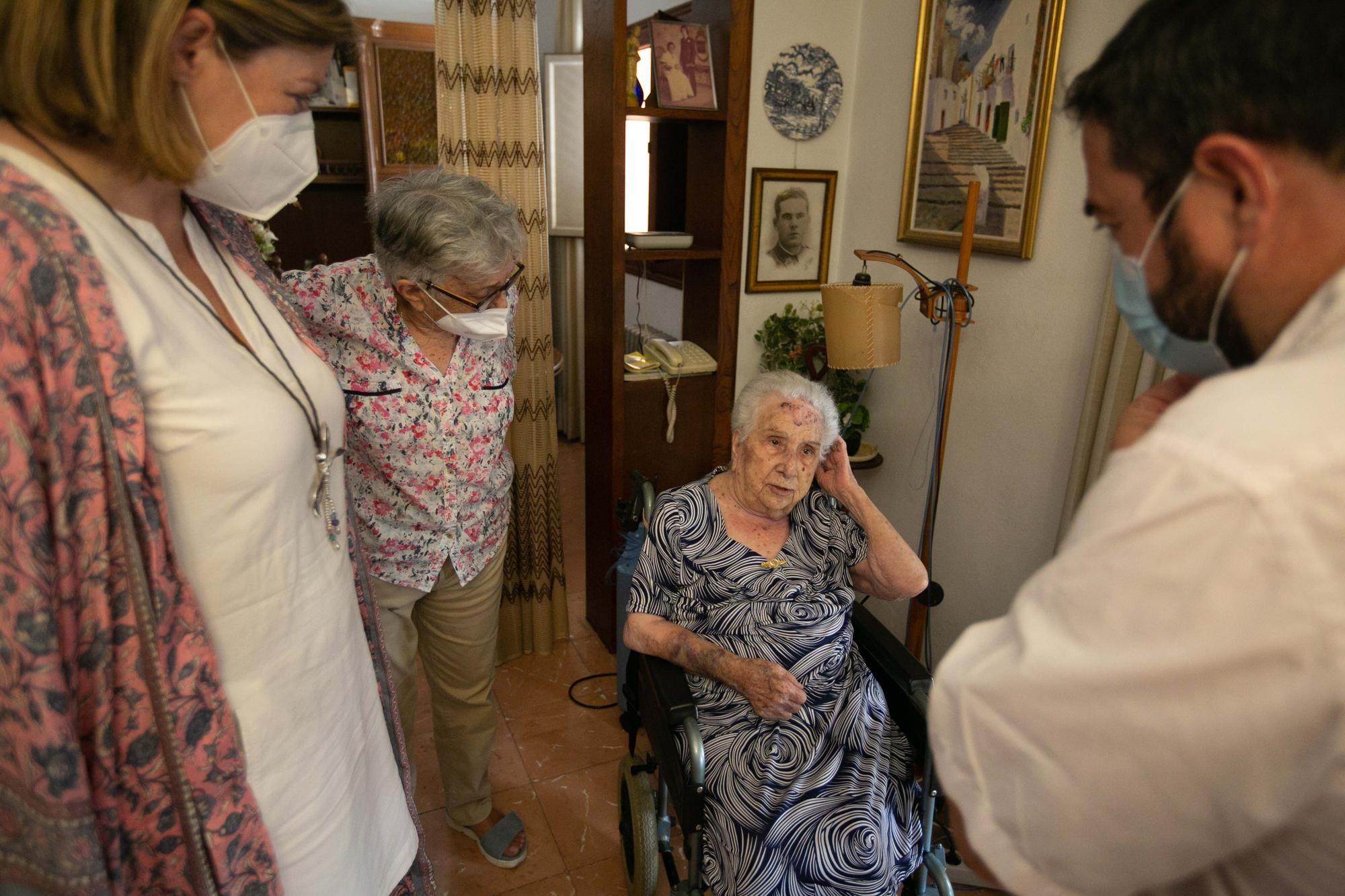 Los 103 años de una 'mestra' de Sa Cala de Sant Vicent