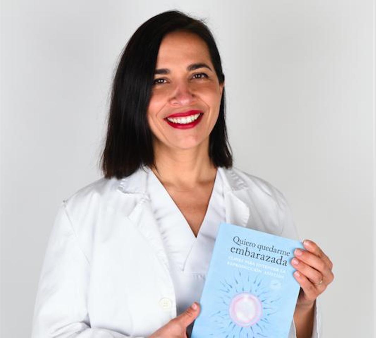 La doctora Sara López, autora de 'Quiero quedarme embarazada. Claves para entender la reproducción asistida'.