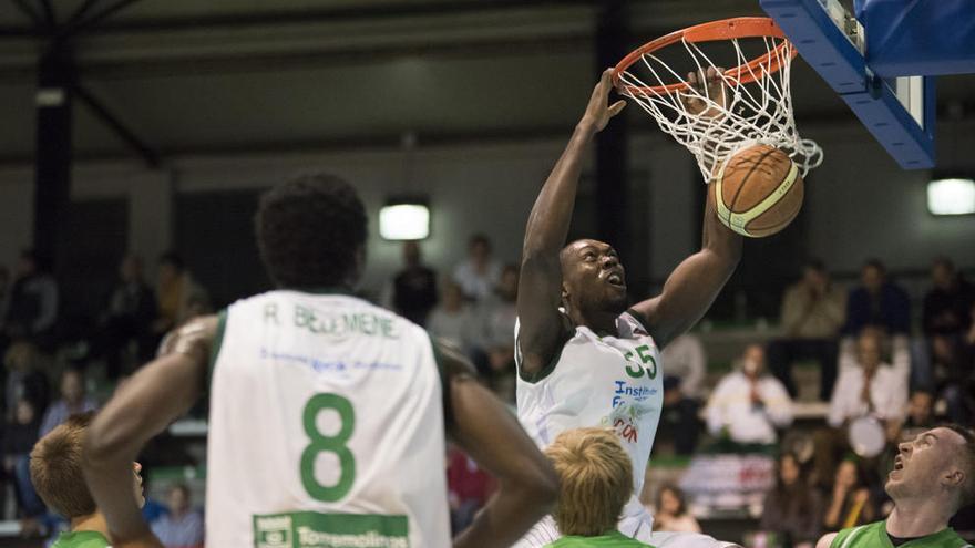 El Clínicas irrumpe con fuerza en el mejor quinteto de la jornada