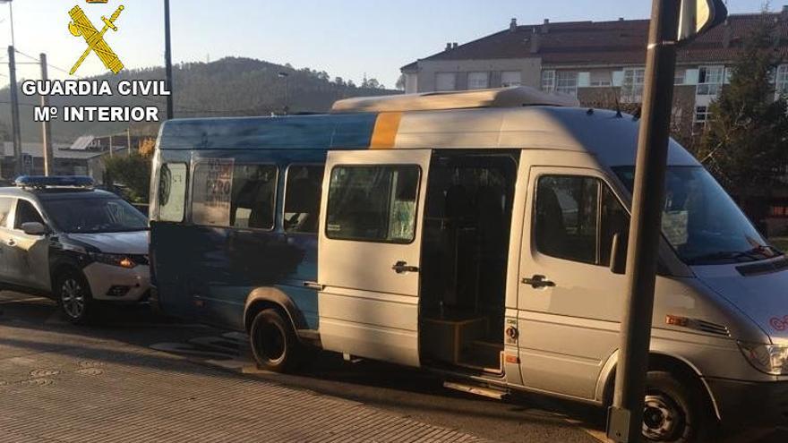 Detienen a un conductor de autobús en Llanera por cuadriplicar la tasa de alcohol