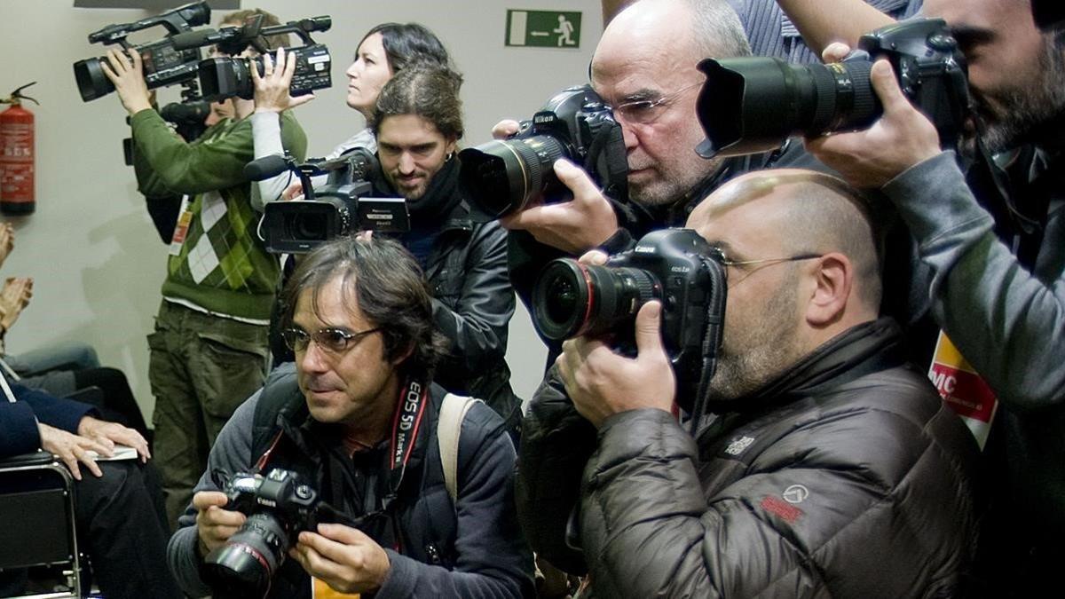 Un grupo de reporteros que trabajan habitualmente en Catalunya.