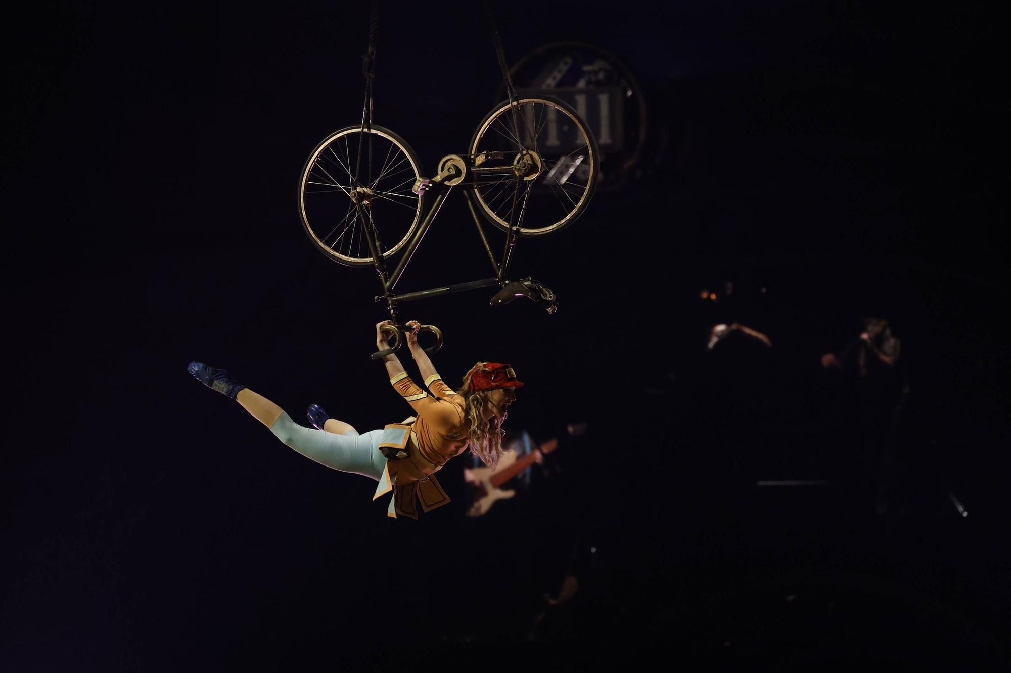 EN IMÁGENES: Acrobacias de todos los colores en el Circo del Sol, se estreno en Gijón