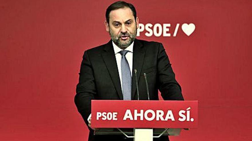 El secretari d&#039;organització del PSOE, José Luis Ábalos, ahir a la seu del PSOE