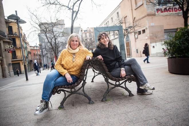 MANRESA . ENTREVISTA A LAIA CODINA I ANNA VILAR  ASSAMBLEA DOCENTS 