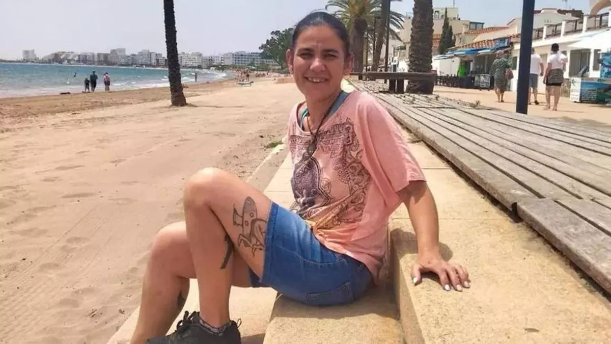 Dos años para alquilar piso en Roses: "Haría lo que fuera para no tener que vivir con mi hijo en la calle"