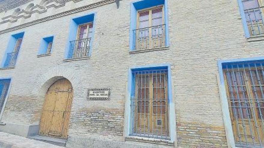 Restauración integral de la fachada de la Casa de Cultura Fernando Lázaro