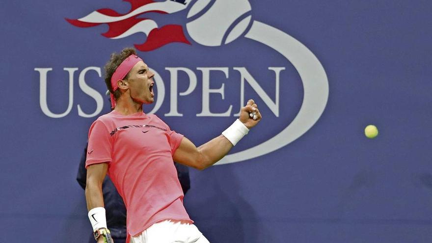 Nadal celebró de esta manera la rotura del servicio de Mayer, en el segundo set y tras trece intentos fallidos.