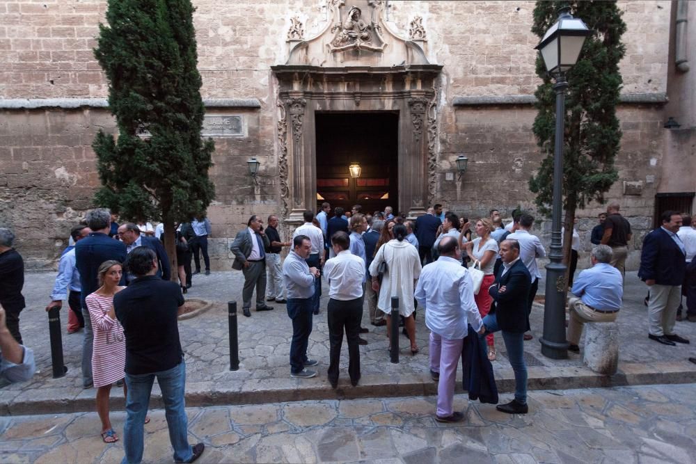 Funeral en Palma por Pablo Piñero