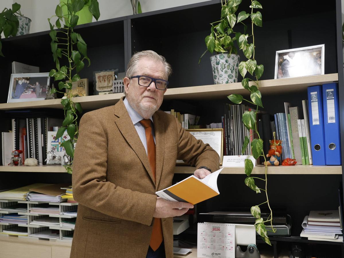 A.J.González Córdoba José Sáez director del Instituto de Medicina Legal de Córdoba