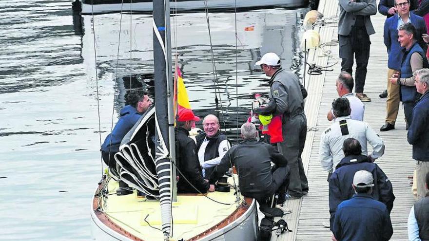 Un discreto reencuentro del emérito con el ‘Bribón’ en Sanxenxo