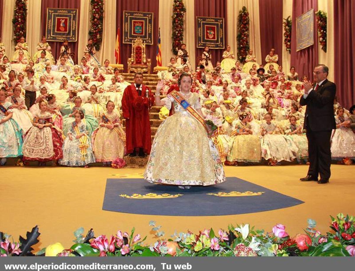 GALERÍA DE FOTOS -- Exaltación de las reinas falleras en Burriana