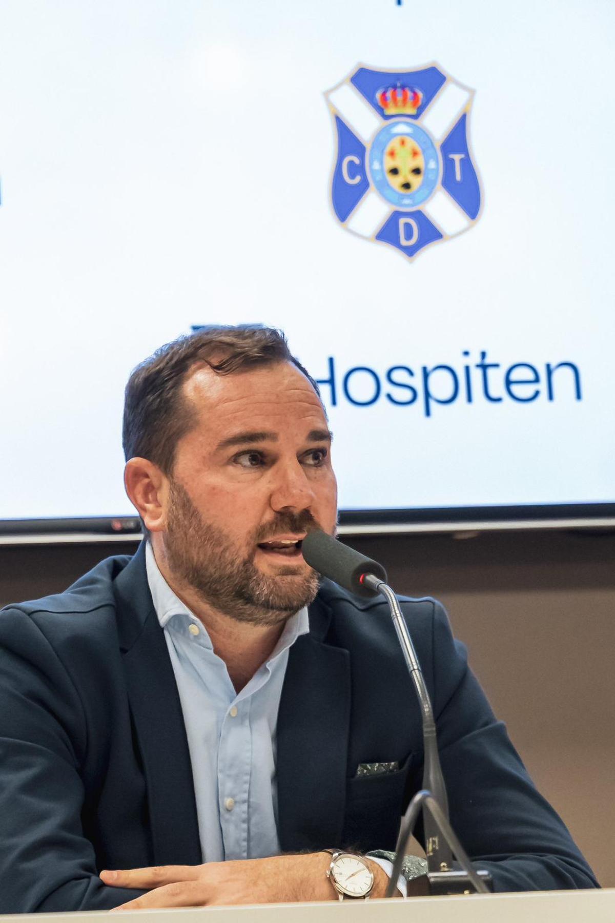 Manu Guill, durante una rueda de prensa con el Tenerife