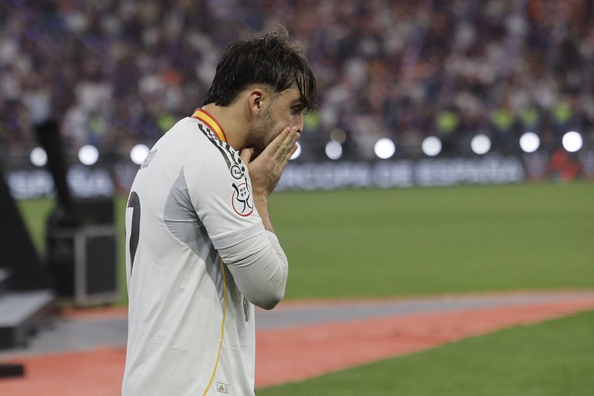 Asencio, tras la final perdida del Madrid contra el Barça de la Supercopa.