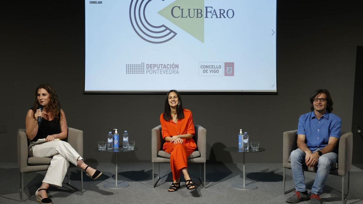 Carolina Neira, Olalla Otero y Vicent Hernández. |   // ALBA VILLAR