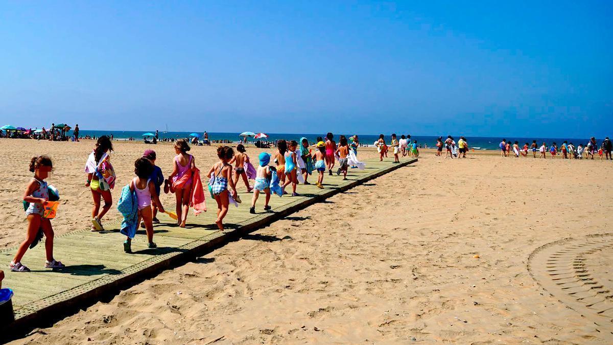 Imagen de este viernes de la playa de Punta Umbría, en Huelva.