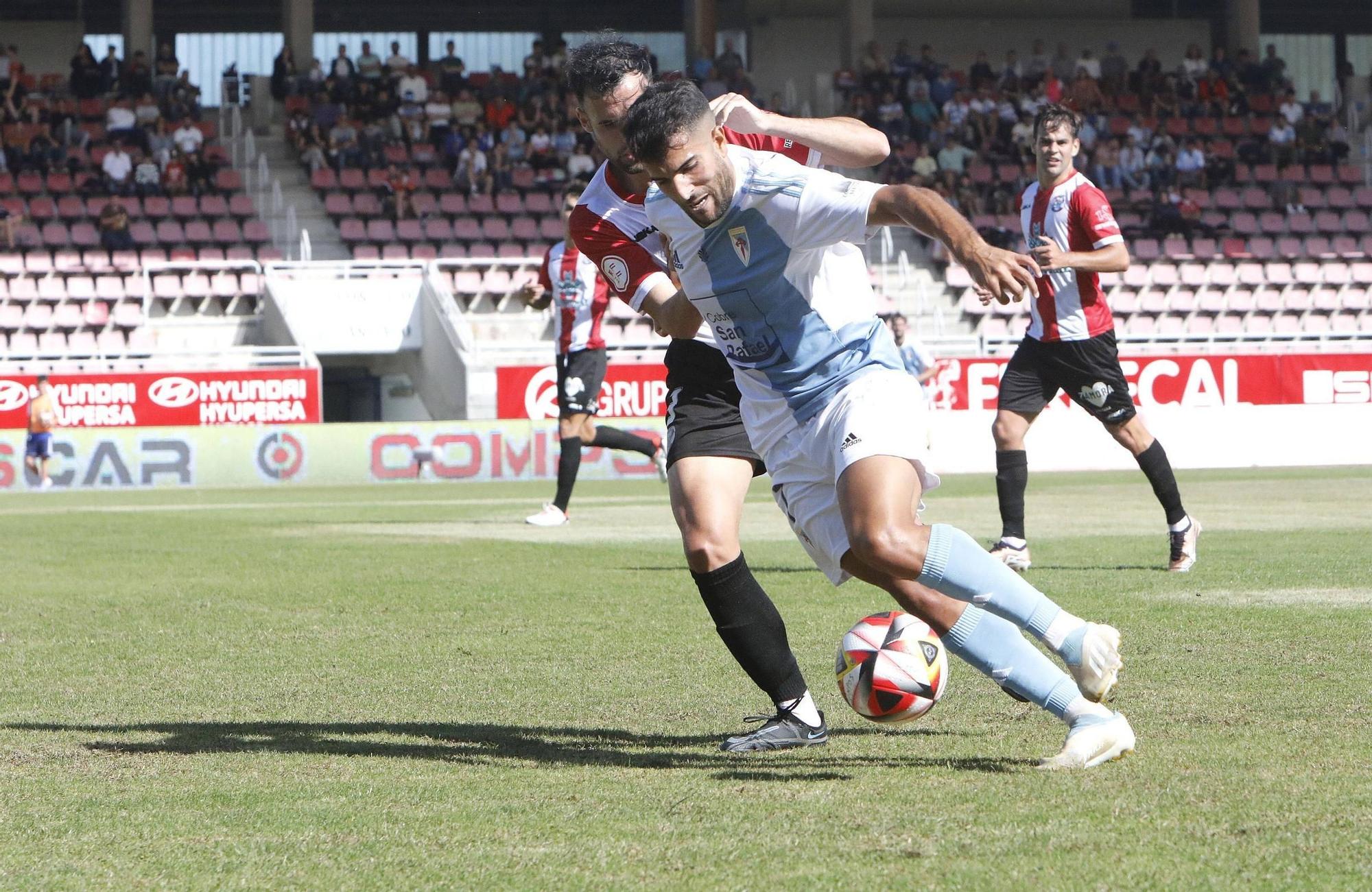 SD Compostela - Zamora CF: las imágenes del partido