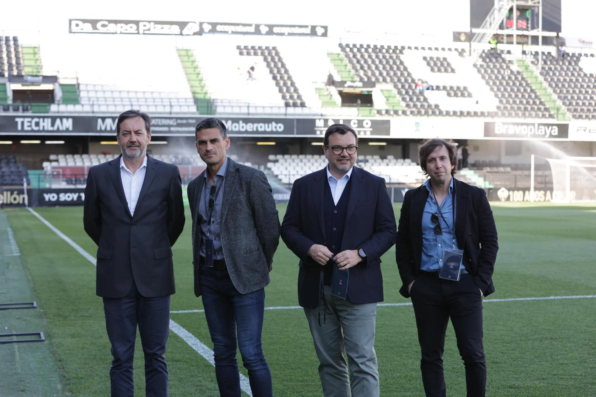 Castellón-Córdoba CF: las imágenes de la afición blanquiverde en Castalia