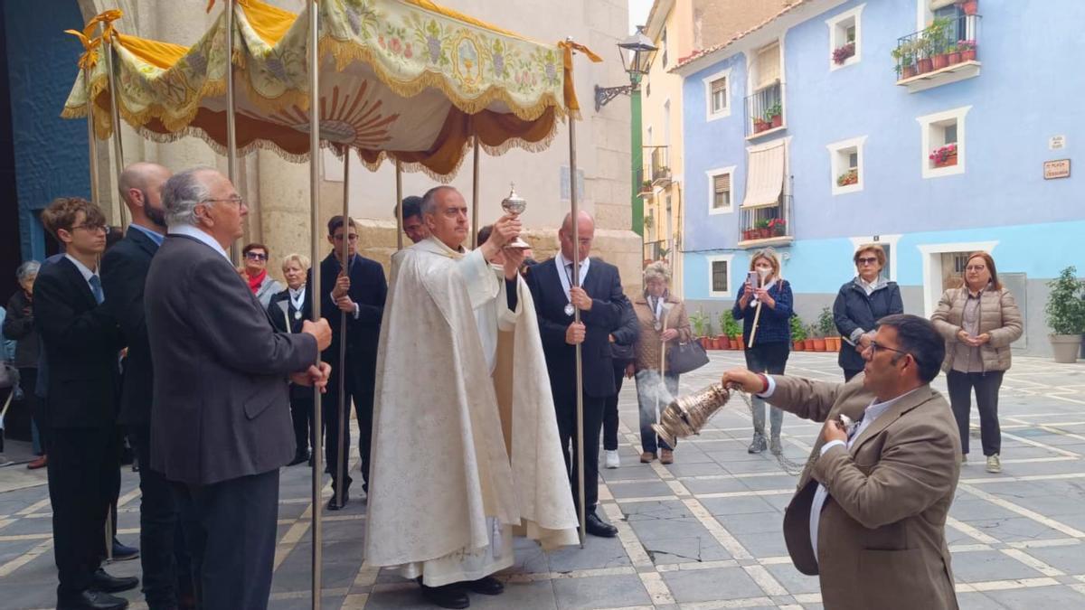 La  “processó dels combregats” está muy anclada a la tradición religiosa de La Vila Joiosa.