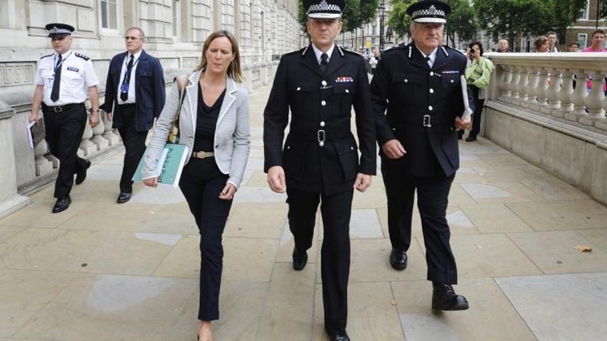 La policía rebate los reproches del Ejecutivo británico